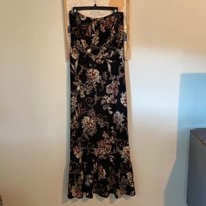 Wishlist- strapless black floral maxi
